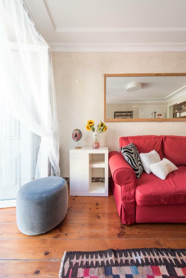 Cozy Apartment In Historic Center Lisbon Exterior photo